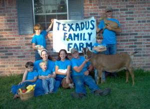 Texadus Family Farm Kids